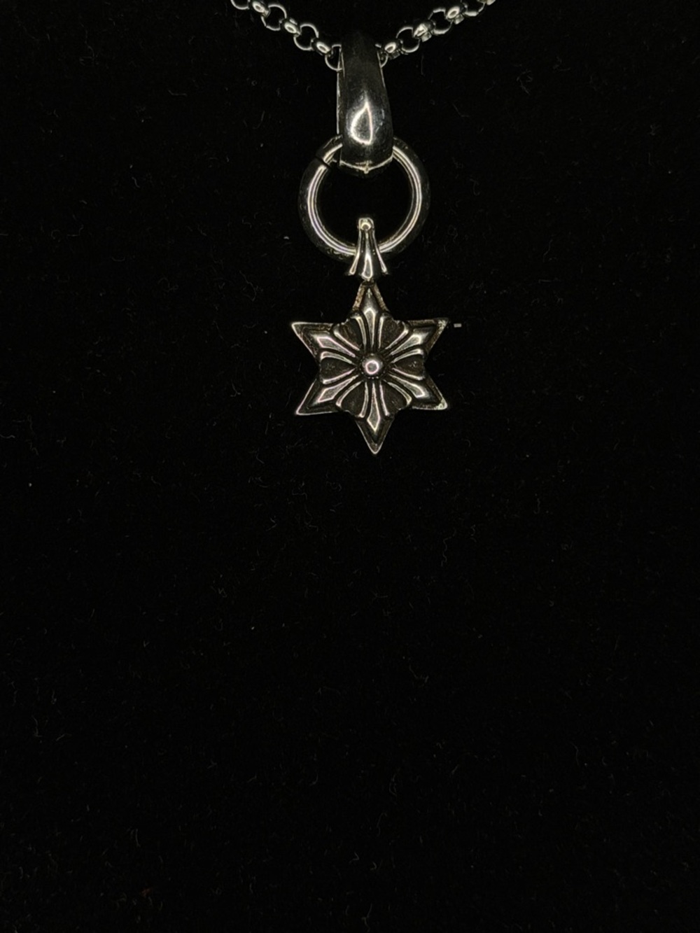 Chrome Hearts Floral Ninja/ Regular Star Unisex Necklace - Picture 2 of 5